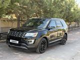 Ford Explorer 2016 года за 12 800 000 тг. в Шымкент – фото 2