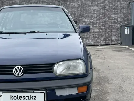 Volkswagen Golf 1994 года за 2 200 000 тг. в Алматы – фото 16