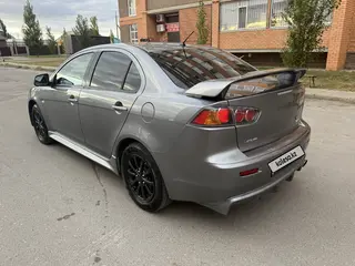 Mitsubishi Lancer
