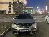 Volkswagen Golf 2005 годаүшін3 900 000 тг. в Петропавловск – фото 2