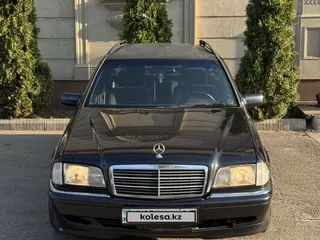 Mercedes-Benz C 55 AMG