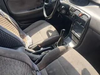 Mazda Cronos