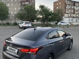 Hyundai Accent 2021 года за 8 500 000 тг. в Жезказган – фото 4