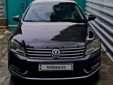 Volkswagen Passat, 2011