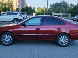 Toyota Carina E