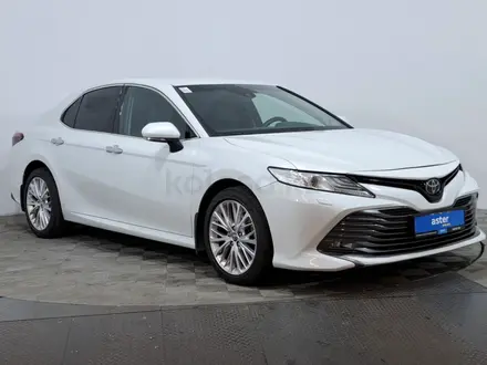 Toyota Camry 2021 года за 13 330 000 тг. в Астана – фото 3