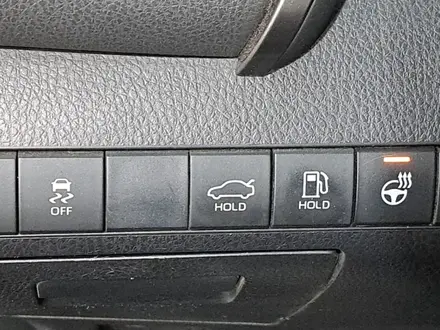 Toyota Camry 2021 года за 13 330 000 тг. в Астана – фото 19