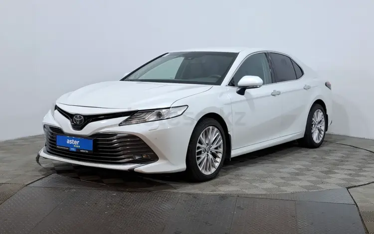 Toyota Camry 2021 годаүшін13 330 000 тг. в Астана