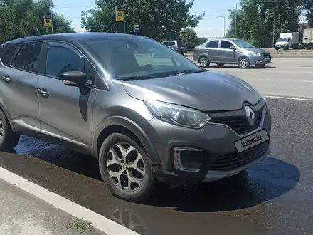 Renault Kaptur 2017 года за 6 200 000 тг. в Алматы – фото 2