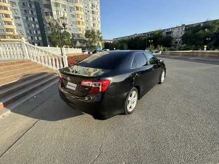 Toyota Camry 2014 года за 5 500 000 тг. в Атырау – фото 3