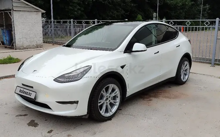 Tesla Model Y 2021 года за 16 500 000 тг. в Алматы
