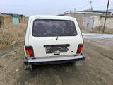 ВАЗ (Lada) Lada 2121 1999 годаүшін1 100 000 тг. в Атырау – фото 2