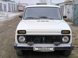 ВАЗ (Lada) Lada 2121 1999 годаүшін1 100 000 тг. в Атырау