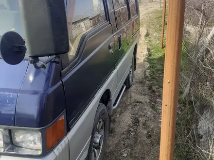 Mitsubishi Delica 1989 года за 1 700 000 тг. в Отеген-Батыр – фото 4