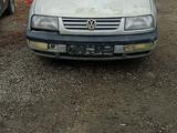 Volkswagen Vento 1993 годаfor850 000 тг. в Семей – фото 3