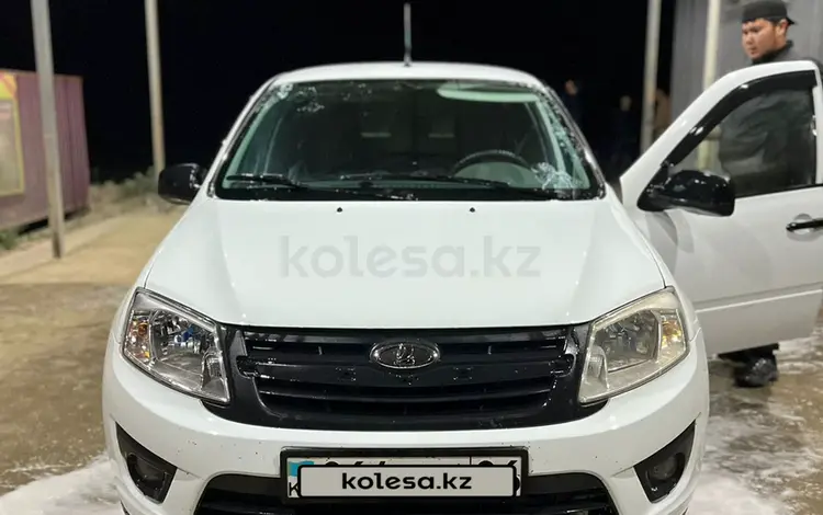 ВАЗ (Lada) Granta 2190 2013 годаfor2 500 000 тг. в Атырау