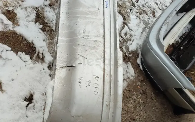 Бампер на Хонду Аккорд 1998г. за 15 000 тг. в Алматы