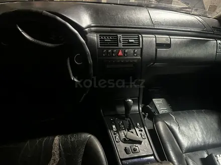 Mercedes-Benz E 320 1998 года за 2 300 000 тг. в Алматы – фото 3