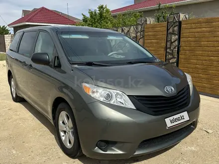 Toyota Sienna 2011 года за 6 500 000 тг. в Актау