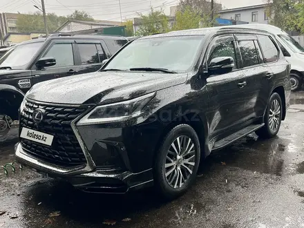 Lexus LX 570 2021 года за 57 000 000 тг. в Алматы – фото 4