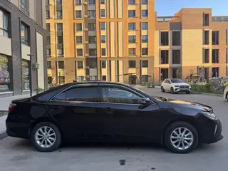 Toyota Camry, 2017