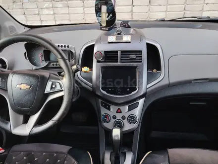 Chevrolet Aveo 2013 года за 2 500 000 тг. в Петропавловск – фото 3