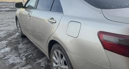 Toyota Camry 2006 года за 5 700 000 тг. в Актобе – фото 3