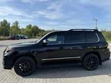 Lexus LX 570 2015 годаfor31 500 000 тг. в Астана – фото 2