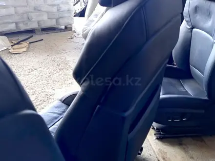 BMW F10 M5 сиденья сидушки за 1 400 000 тг. в Астана – фото 6