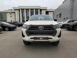 Toyota Hilux 2023 года за 21 860 000 тг. в Астана
