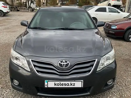Toyota Camry 2010 года за 7 800 000 тг. в Шымкент