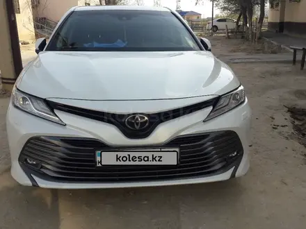 Toyota Camry 2020 года за 18 700 000 тг. в Жанаозен