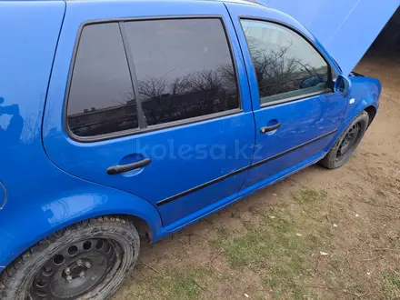 Volkswagen Golf 2000 года за 2 200 000 тг. в Тараз – фото 2