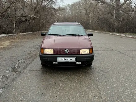 Volkswagen Passat 1990 года за 2 100 000 тг. в Семей