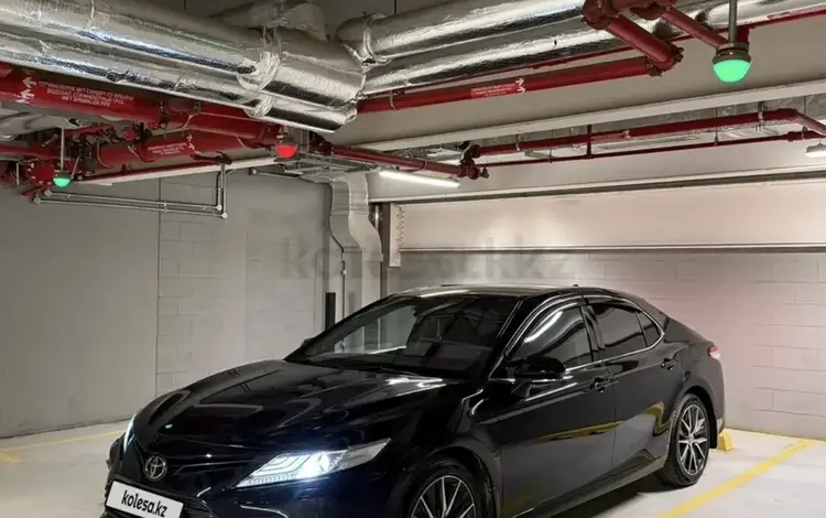 Toyota Camry 2021 годаүшін16 900 000 тг. в Актобе
