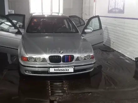 BMW 523 1997 года за 3 000 000 тг. в Тараз – фото 2