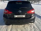 Nissan Tiida 2015 года за 6 100 000 тг. в Караганда – фото 3