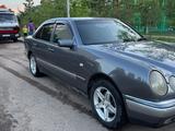 Mercedes-Benz E 230 1995 годаfor2 300 000 тг. в Астана – фото 3