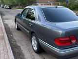 Mercedes-Benz E 230 1995 годаfor2 300 000 тг. в Астана – фото 4