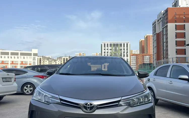 Toyota Corolla 2017 года за 8 550 000 тг. в Астана