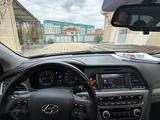 Hyundai Sonata 2017 года за 6 000 000 тг. в Атырау – фото 4