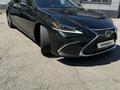 Lexus ES 300h 2021 года за 21 500 000 тг. в Алматы – фото 2