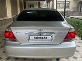 Toyota Camry 2004 года за 6 500 000 тг. в Шымкент – фото 4