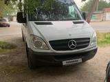 Mercedes-Benz Sprinter 2009 годаүшін9 800 000 тг. в Алматы – фото 2