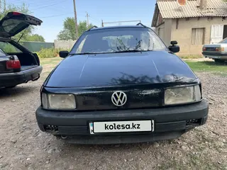 Volkswagen Passat, 1991