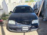 Volkswagen Jetta 2002 годаүшін1 400 000 тг. в Алматы