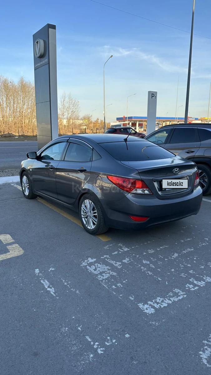 Hyundai Solaris 2011 г.