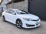 Toyota Camry 2014 года за 8 800 000 тг. в Алматы