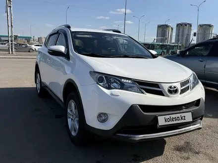 Toyota RAV4 2012 года за 9 700 000 тг. в Караганда
