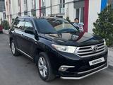 Toyota Highlander 2012 годаүшін12 800 000 тг. в Алматы – фото 2